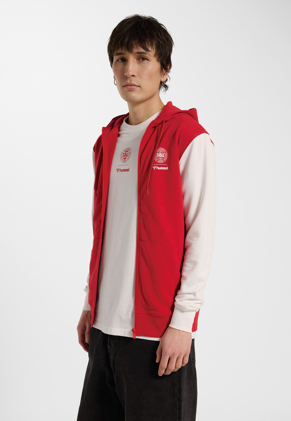 DBU 26 FAN RED-WHITE ZIP HOOD