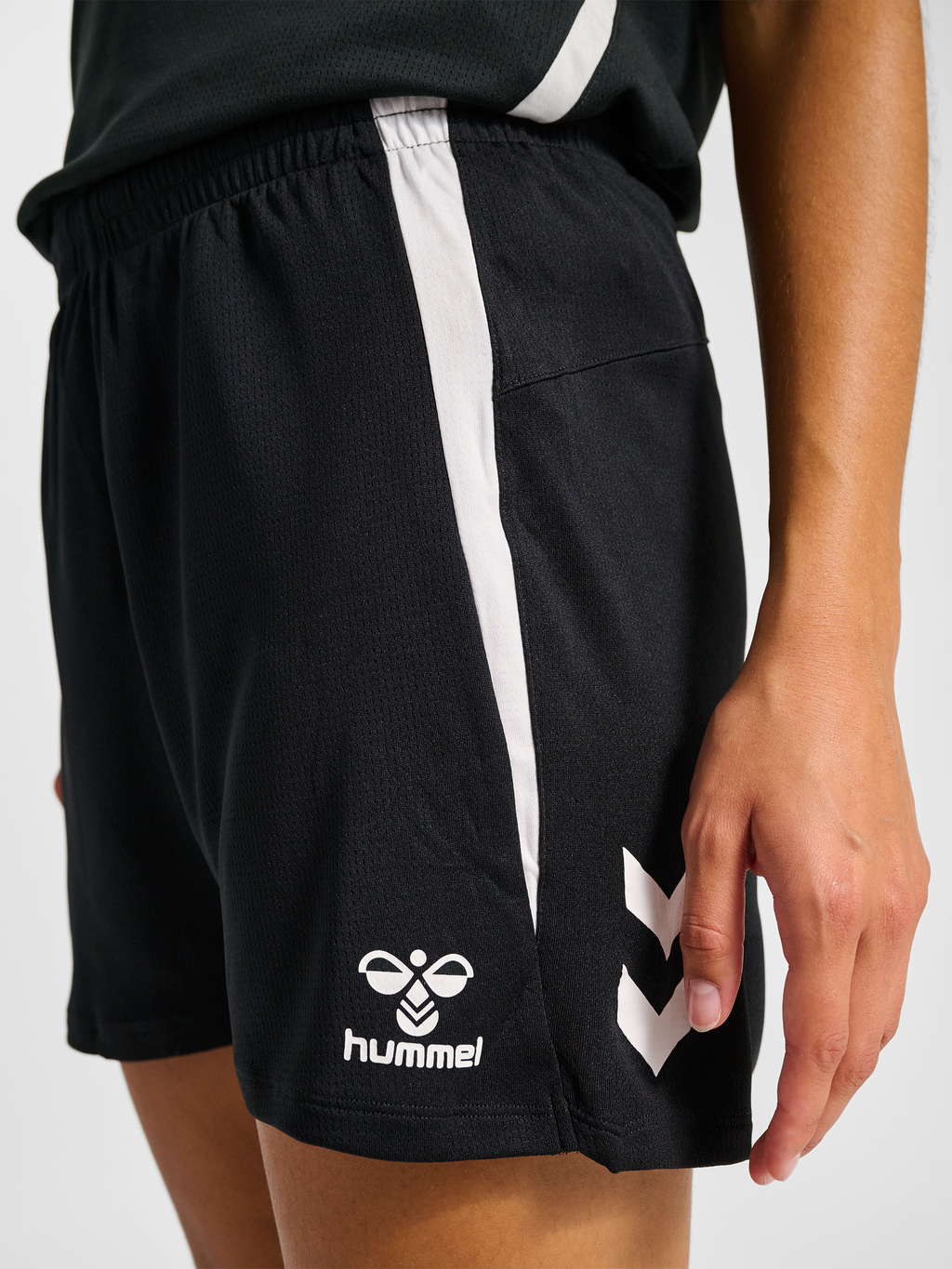 hmlLEAD 2.0 SHORTS WOMAN