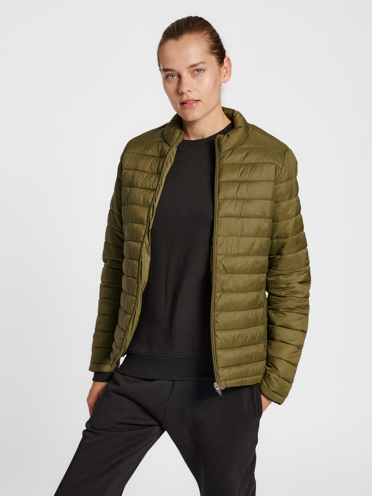 hmlRED QUILTED JACKET WOMAN