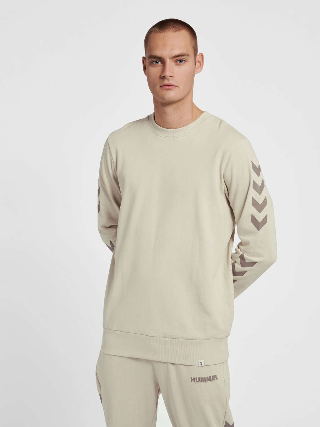 hmlLEGACY CHEVRON SWEATSHIRT