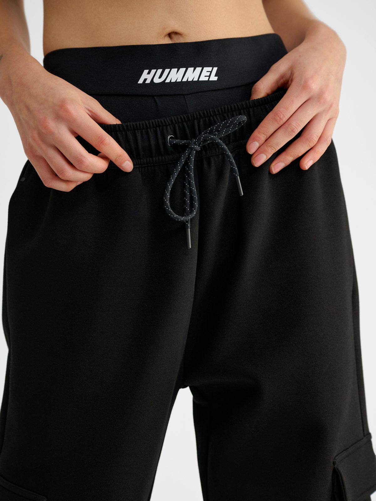 hmlTECH FLEECE LOOSE CARGO PANTS