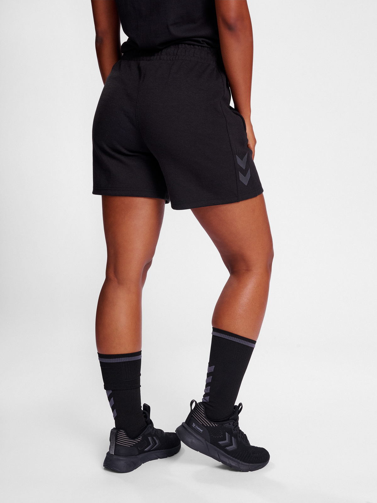 hmlTRAVEL SHORTS WOMAN