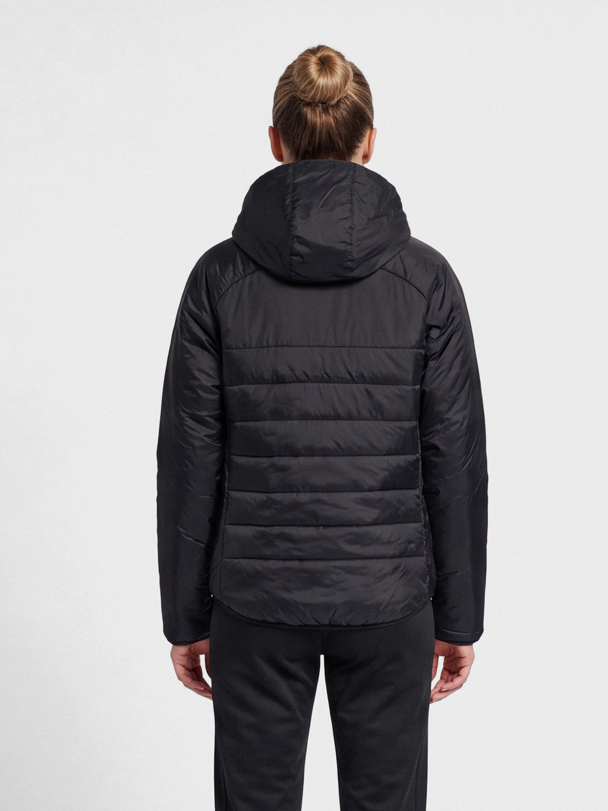 hmlGO QUILTED HOOD JACKET WOMAN