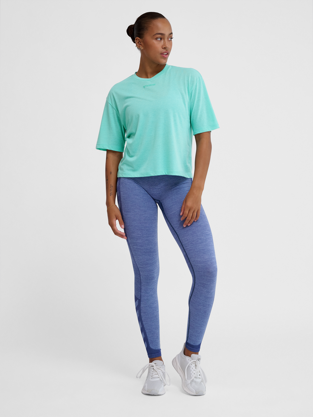hmlMT VANJA BOXY SHORT T-SHIRT