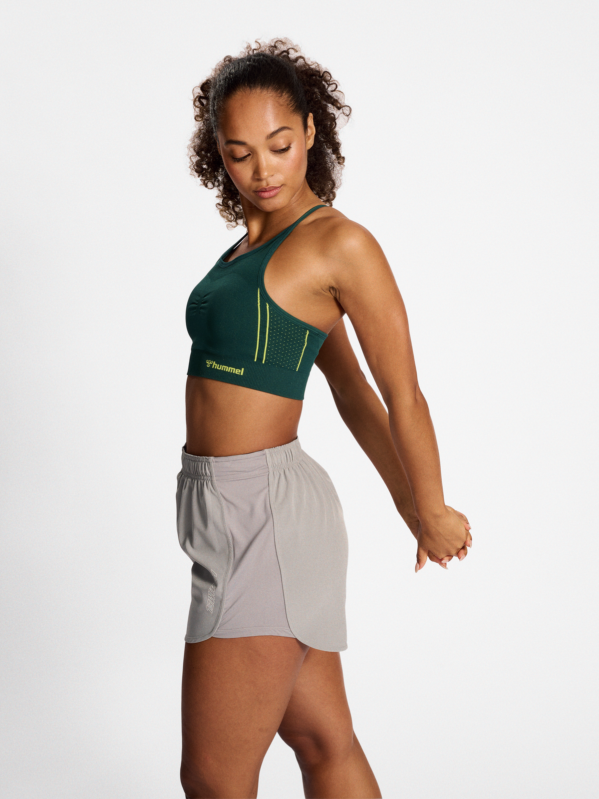 hmlMT ZONE SEAMLESS SPORTS BRA