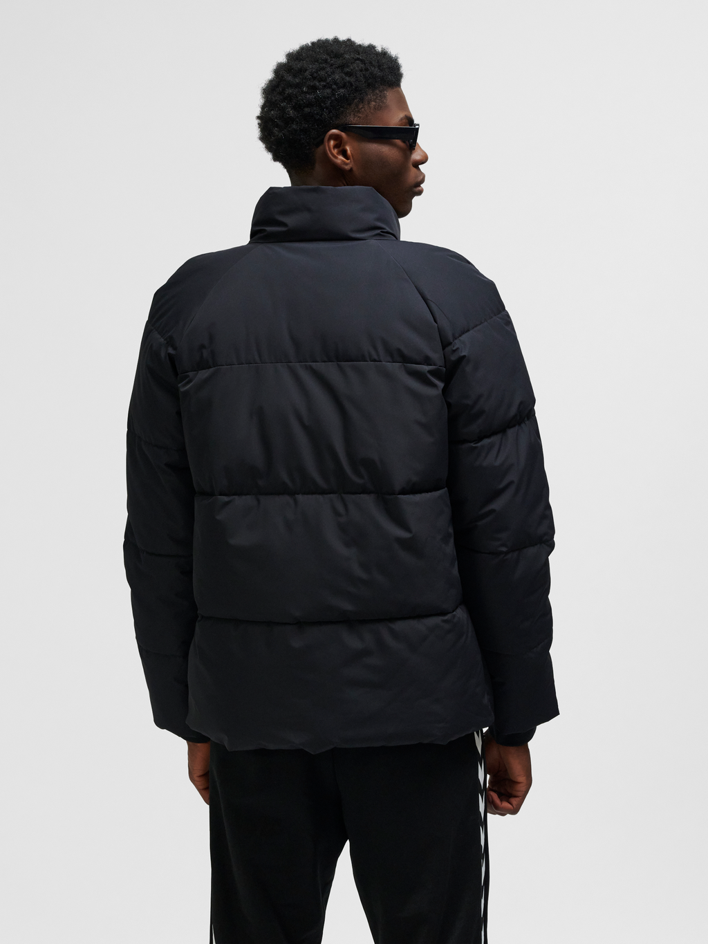 hmlPUFF JACKET SHORT SPORTSWEAR