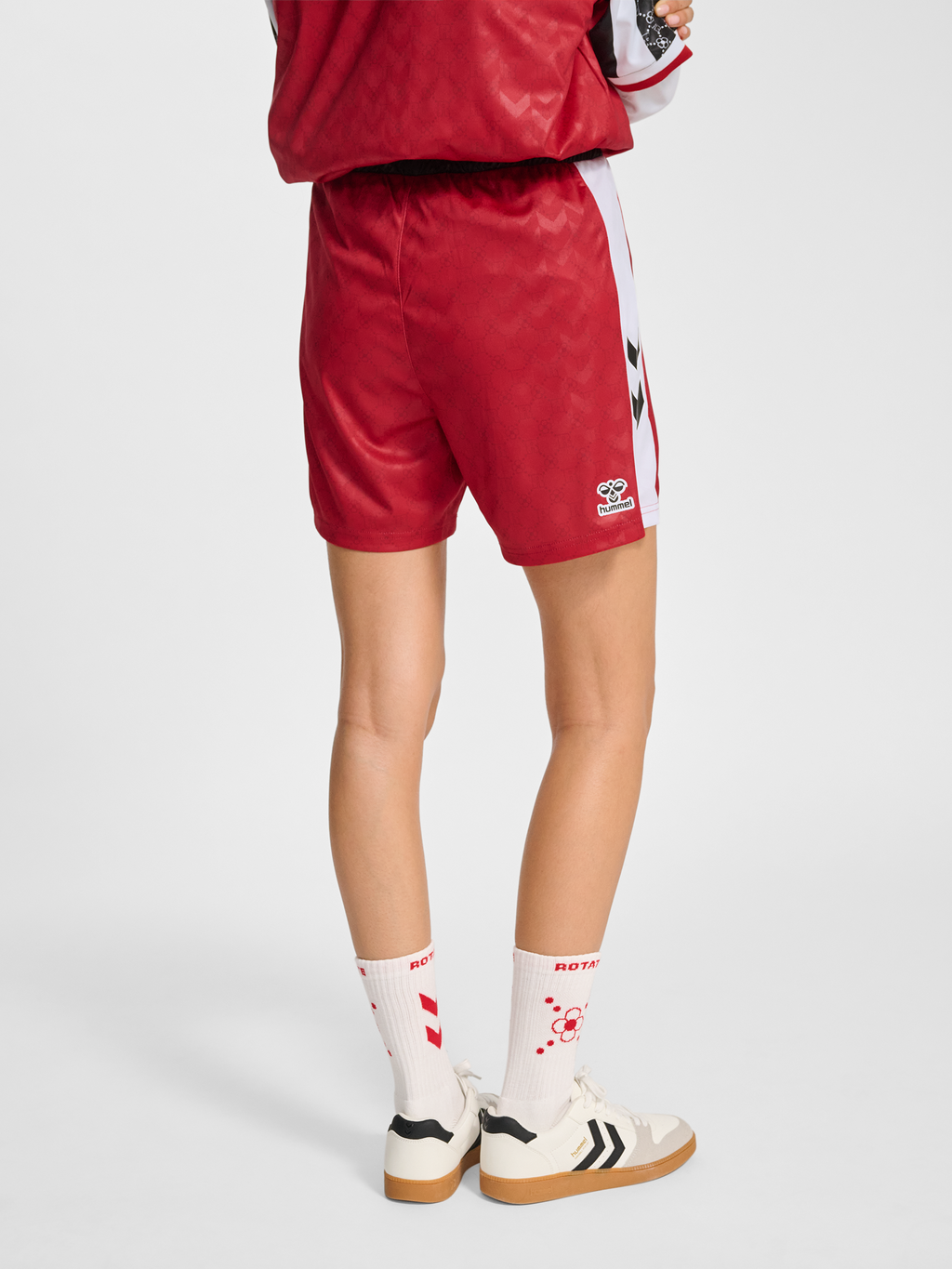 DBU-ROTATE WOMAN 25 HOME SHORTS