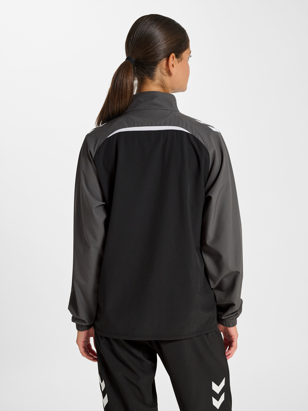hmlLEAD 2.0  WOVEN JACKET WOMAN