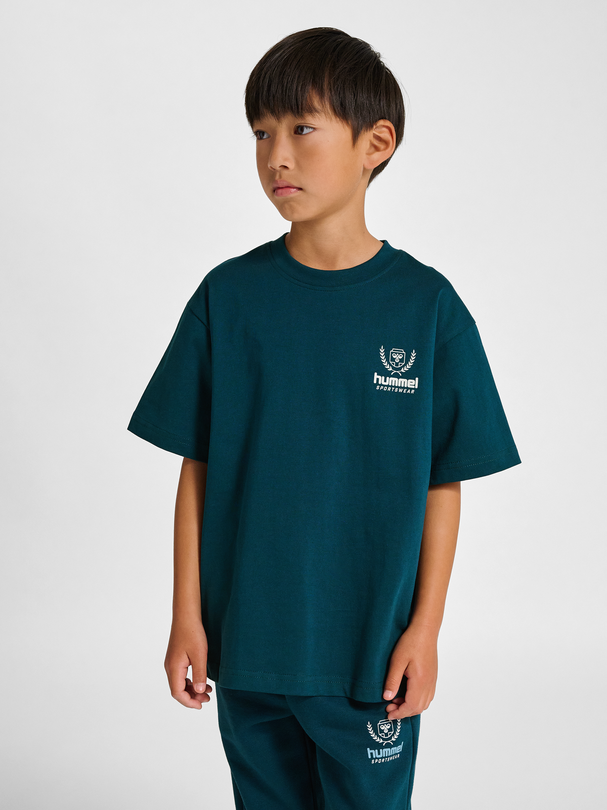 hmlJR LOOSE GRAPHIC T-SHIRT S/S BTS
