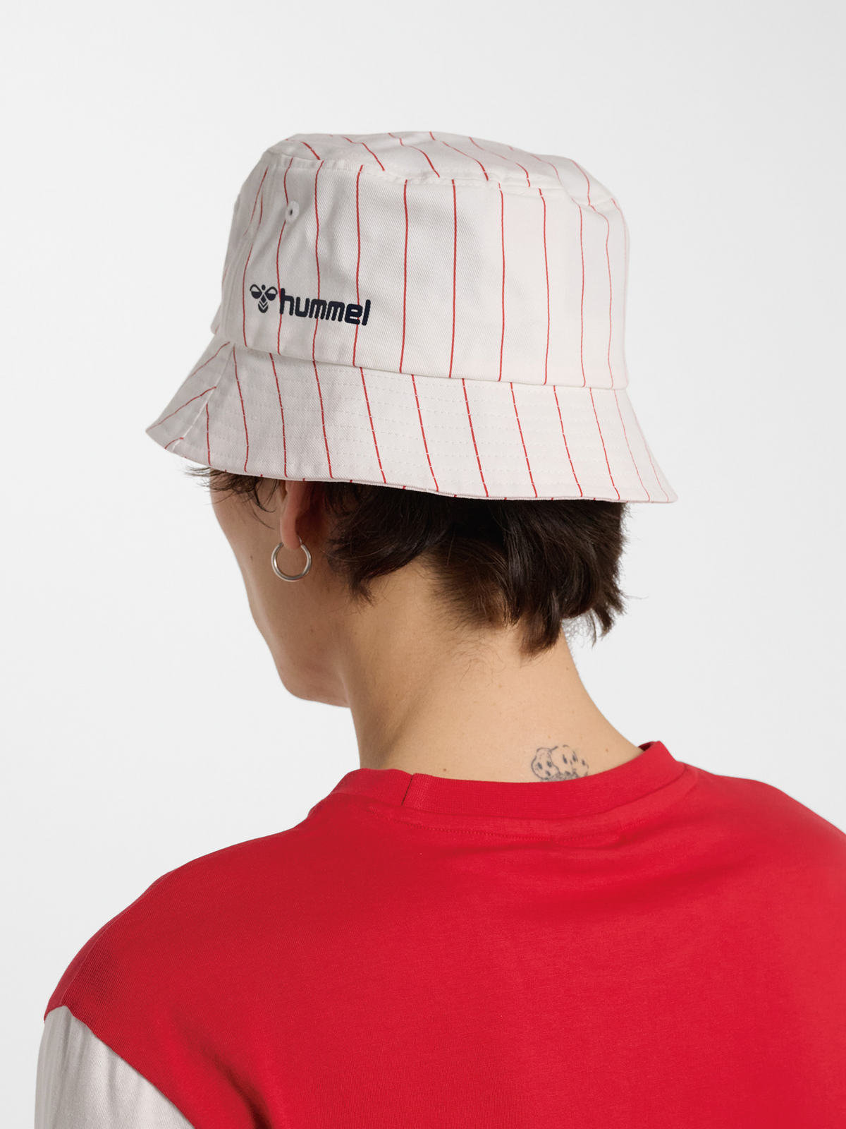 DBU 26 FAN DYNAMITE BUCKET HAT