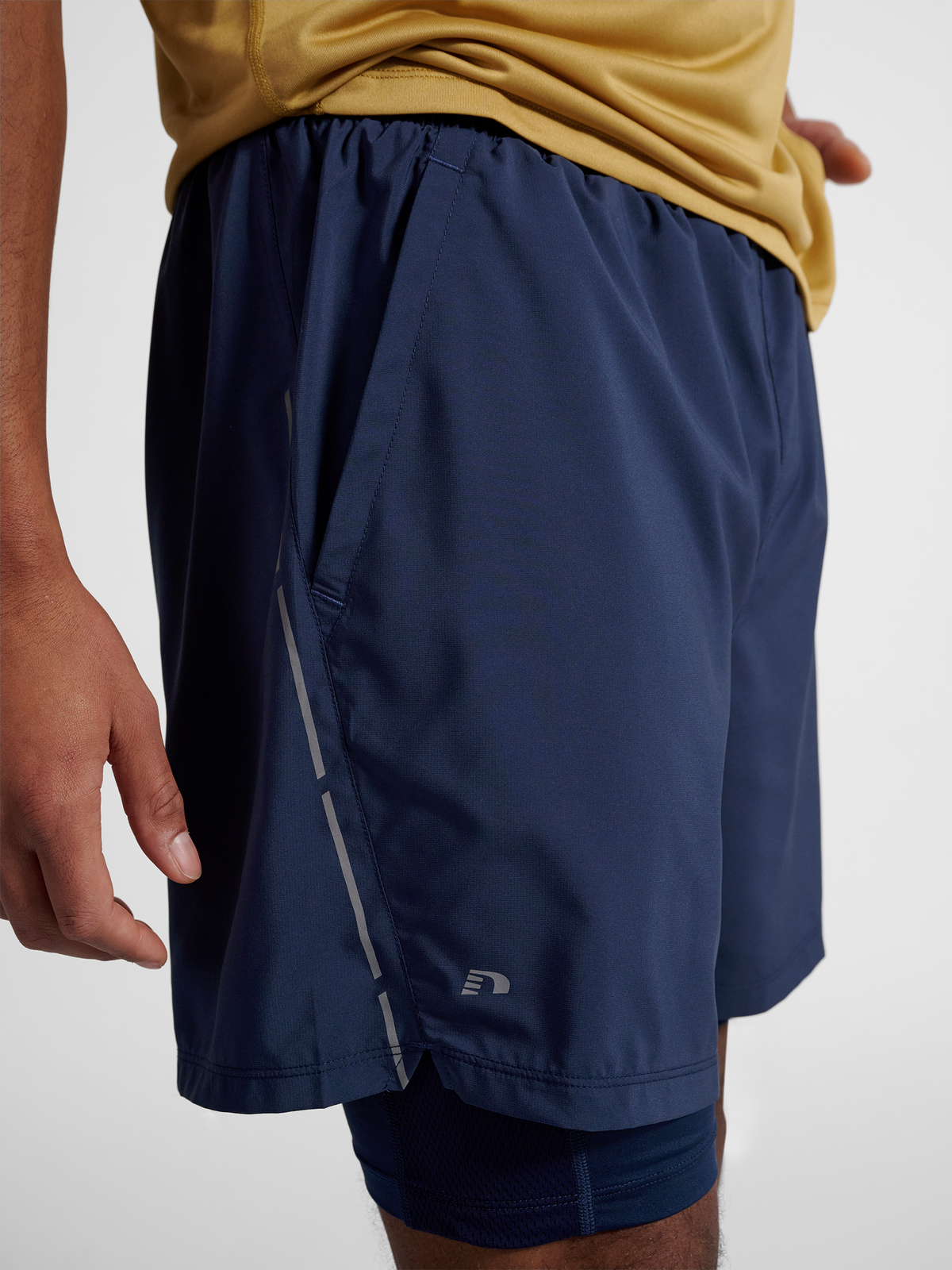 nwlFAST 2IN1 SHORTS
