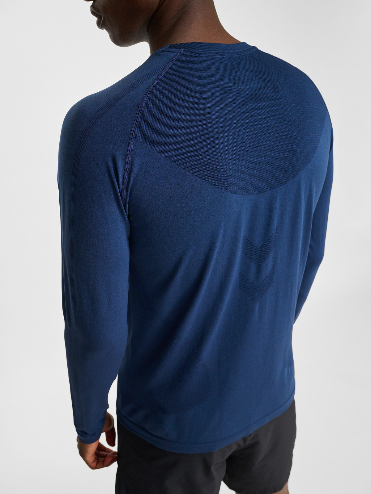 hmlHIIT SEAMLESS T-SHIRT L/S