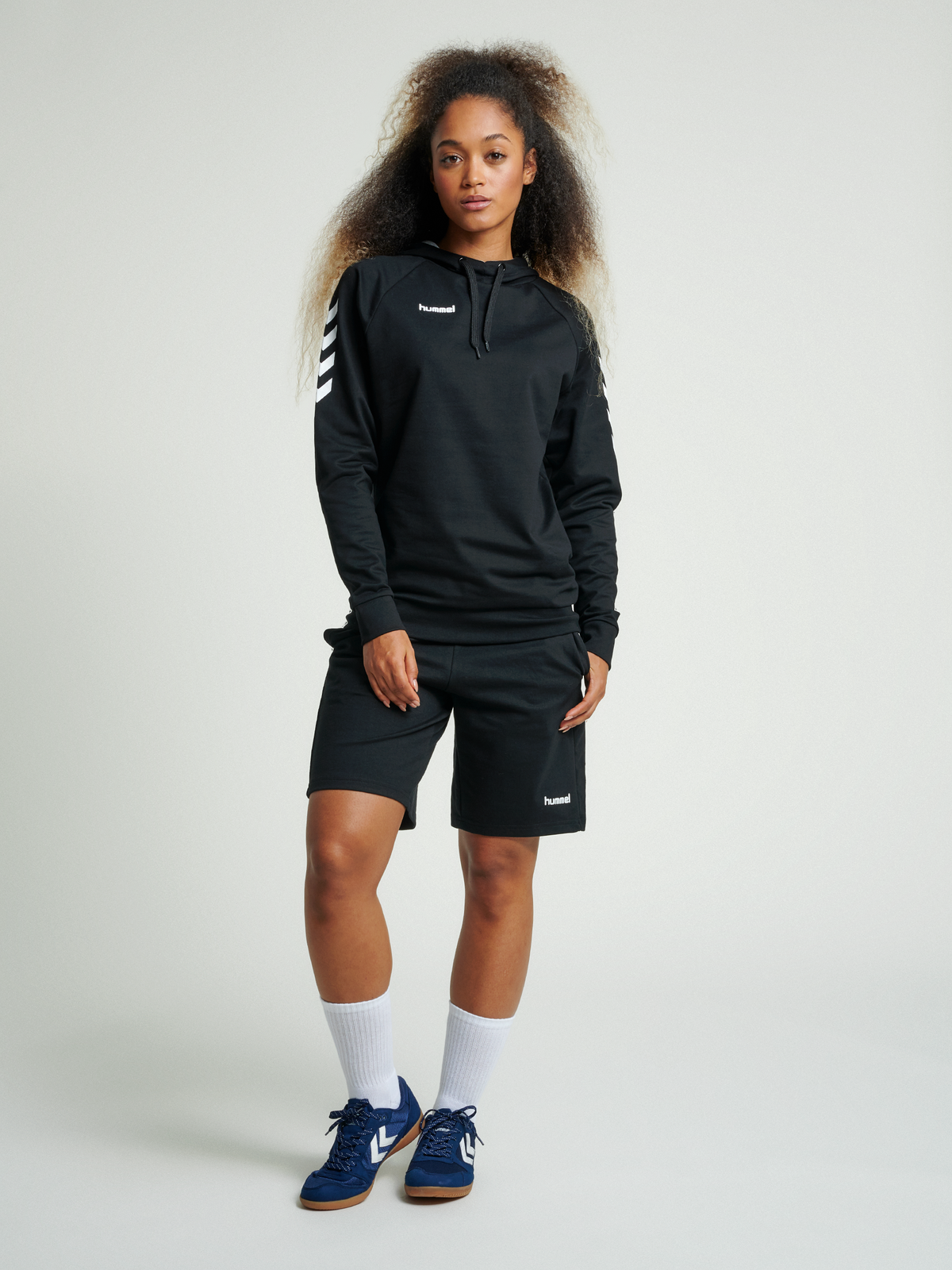 hmlGO COTTON HOODIE WOMAN
