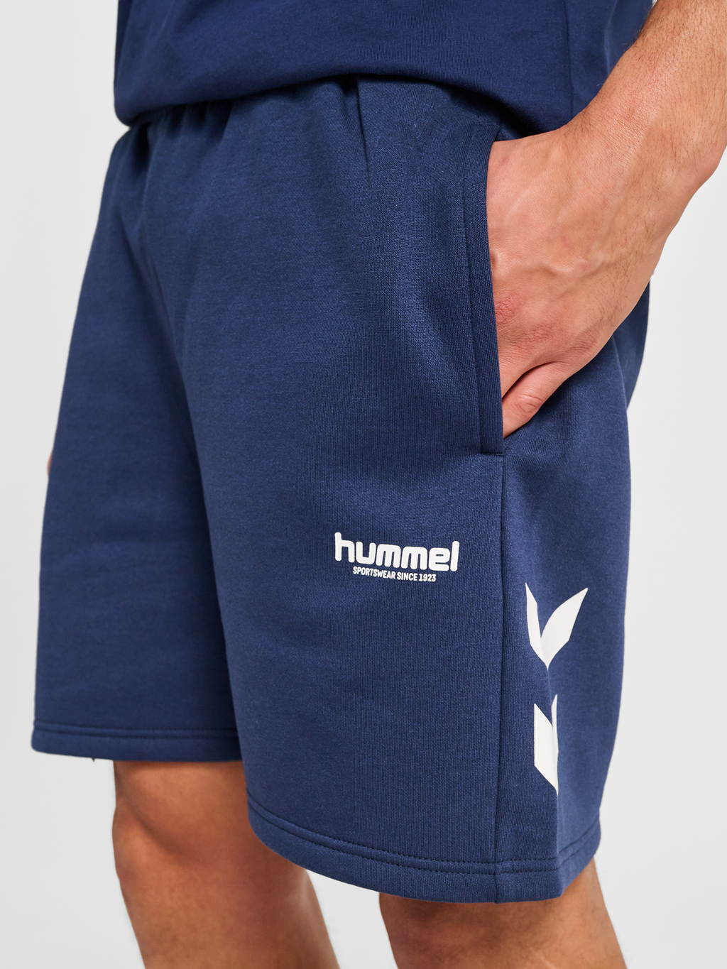 hmlLEGACY 2.0 SHORTS