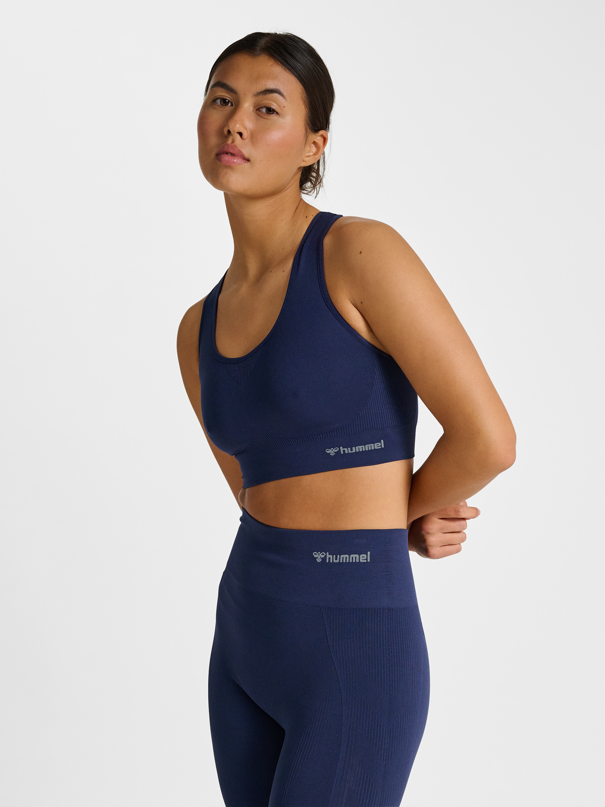 hmlTIF SEAMLESS SPORTS TOP