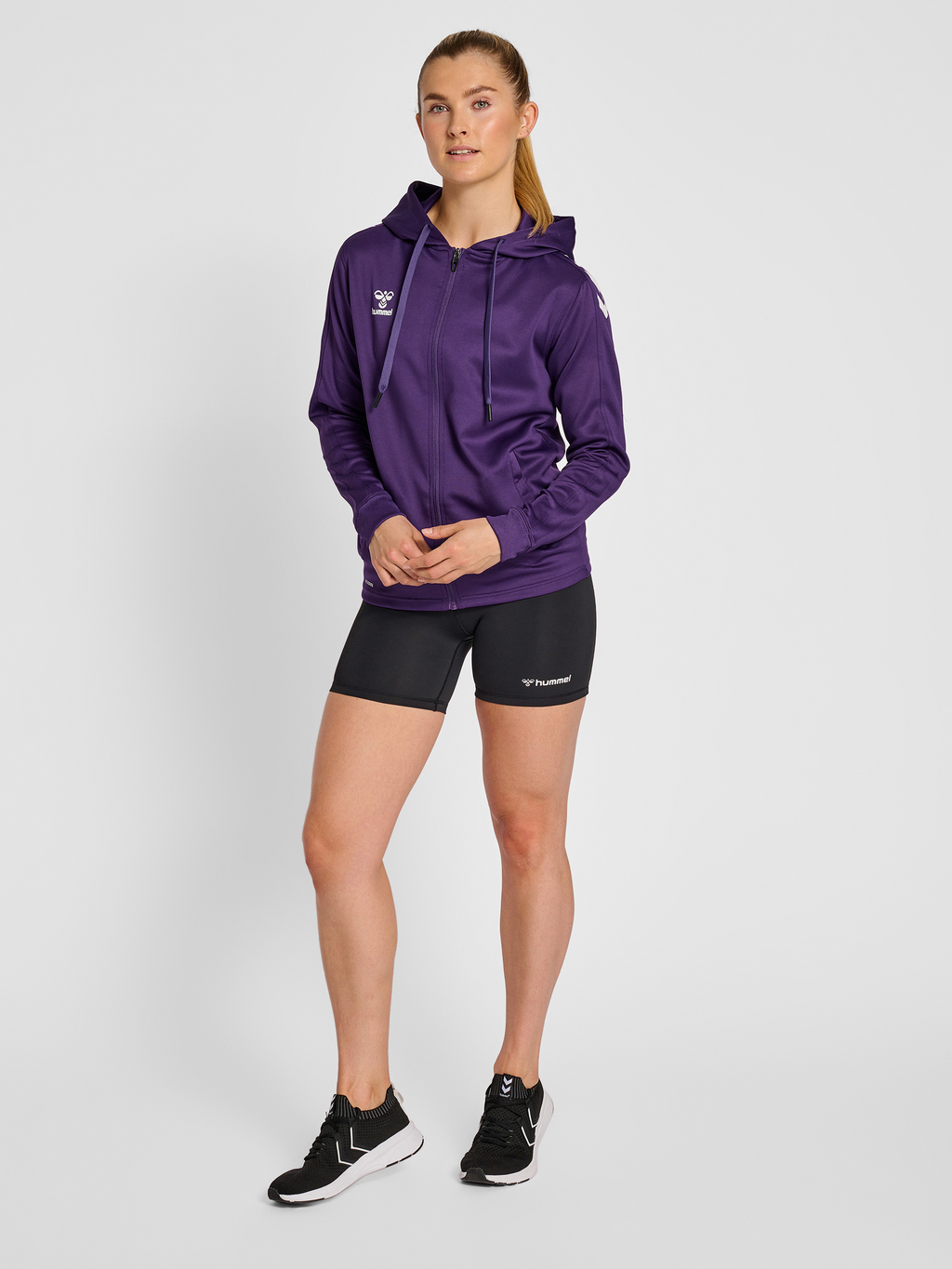 hmlCORE XK POLY ZIP HOOD SWEAT WOMA