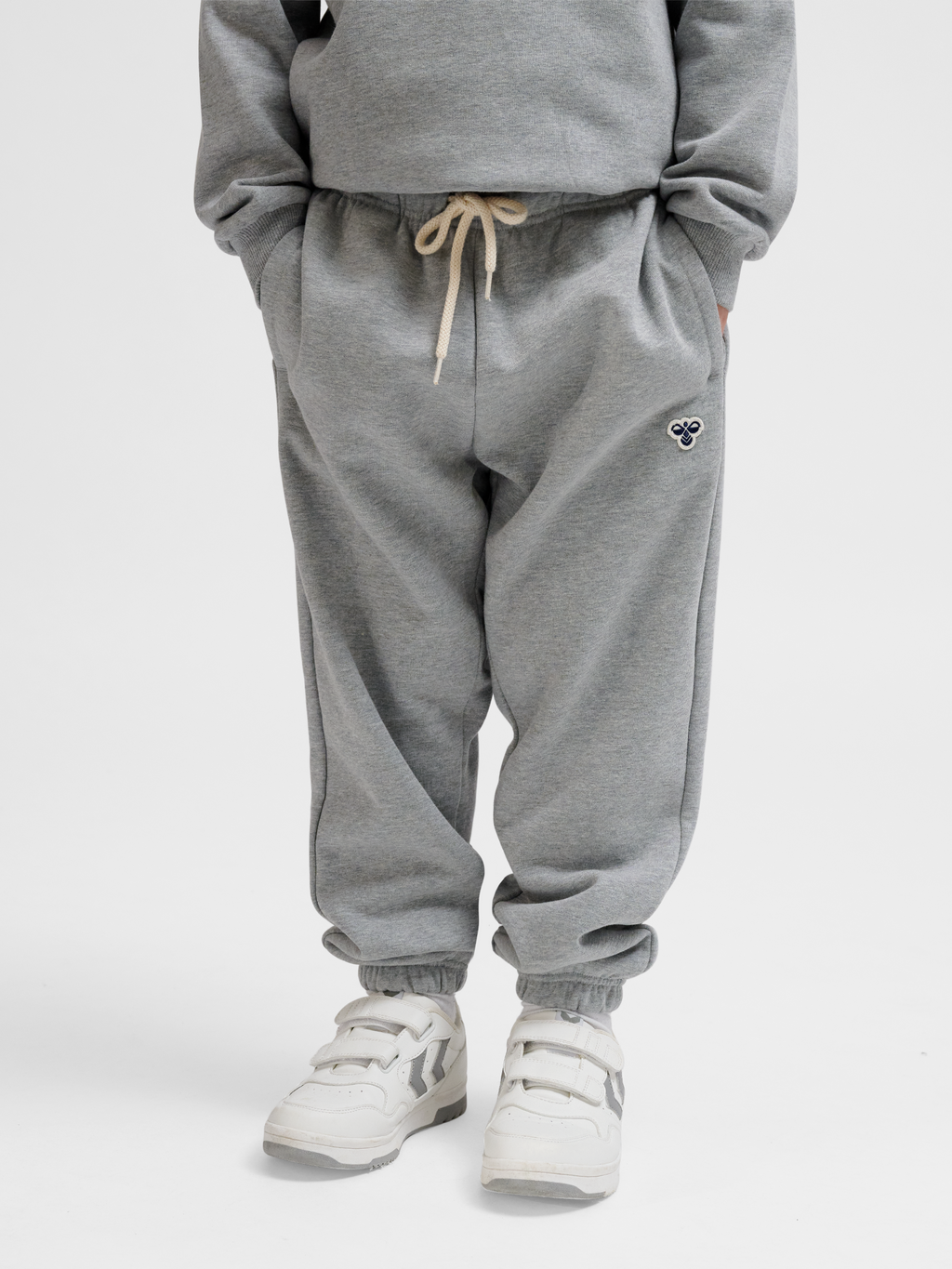 hmlJR LOOSE SWEATPANTS BEE