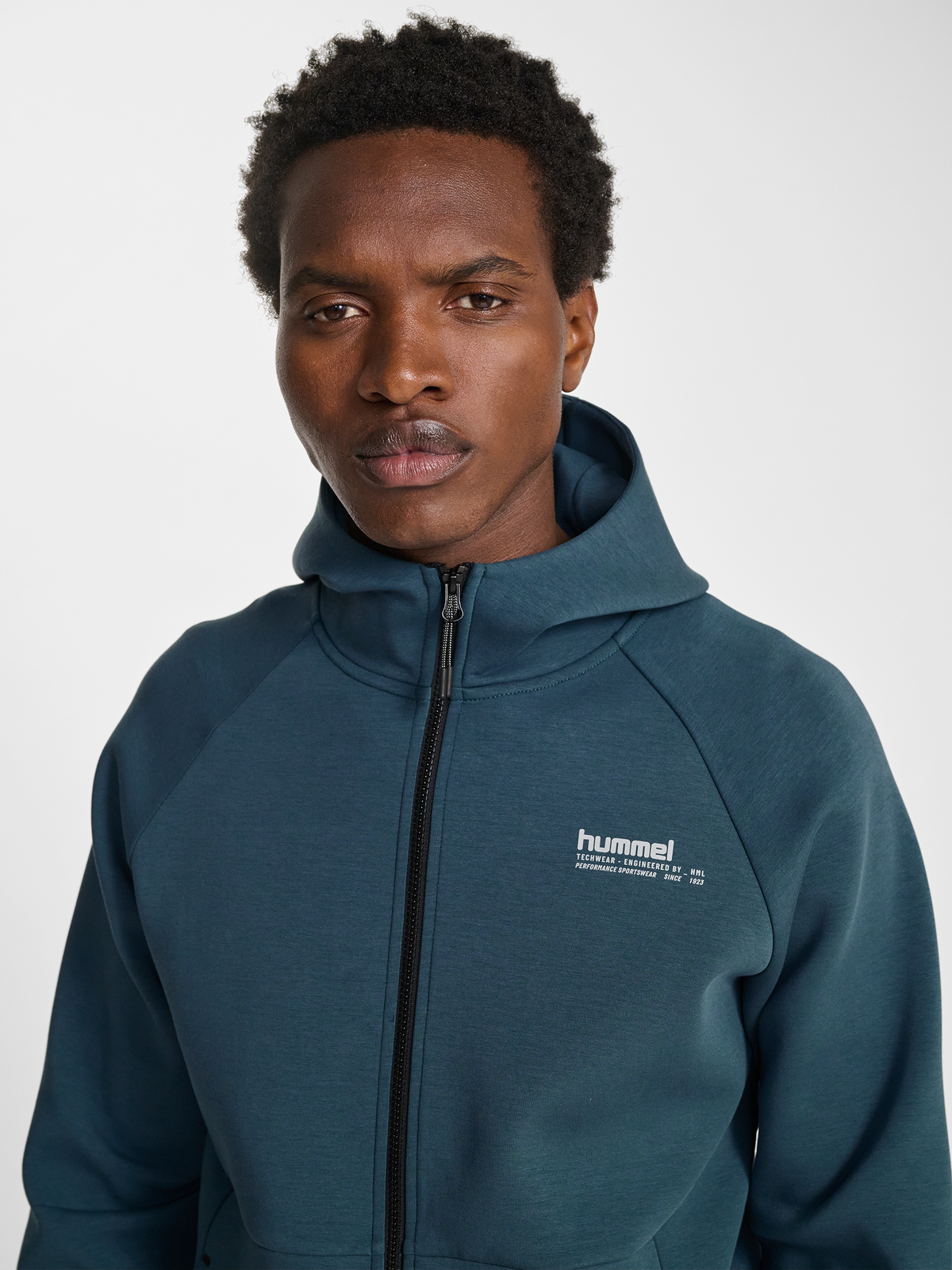 hmlTECH FLEECE REGULAR ZIP HOODIE
