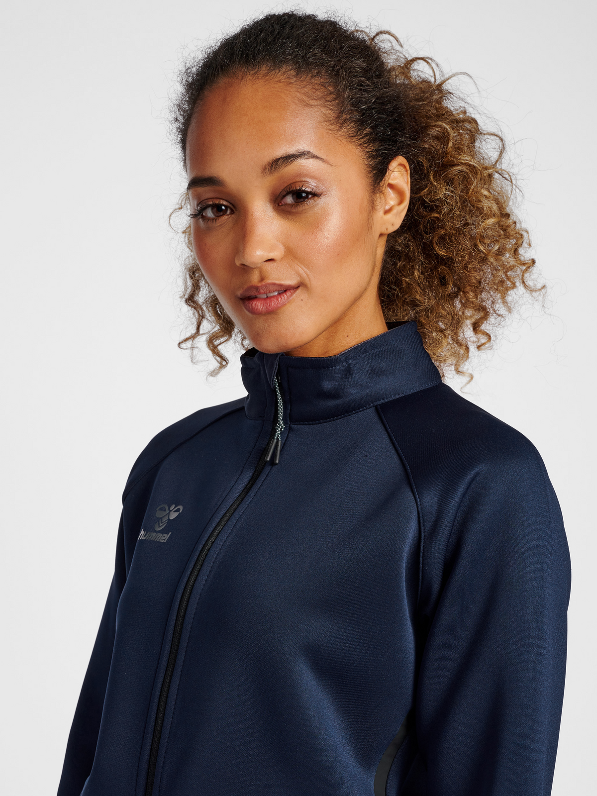 hmlCIMA XK ZIP JACKET WOMAN
