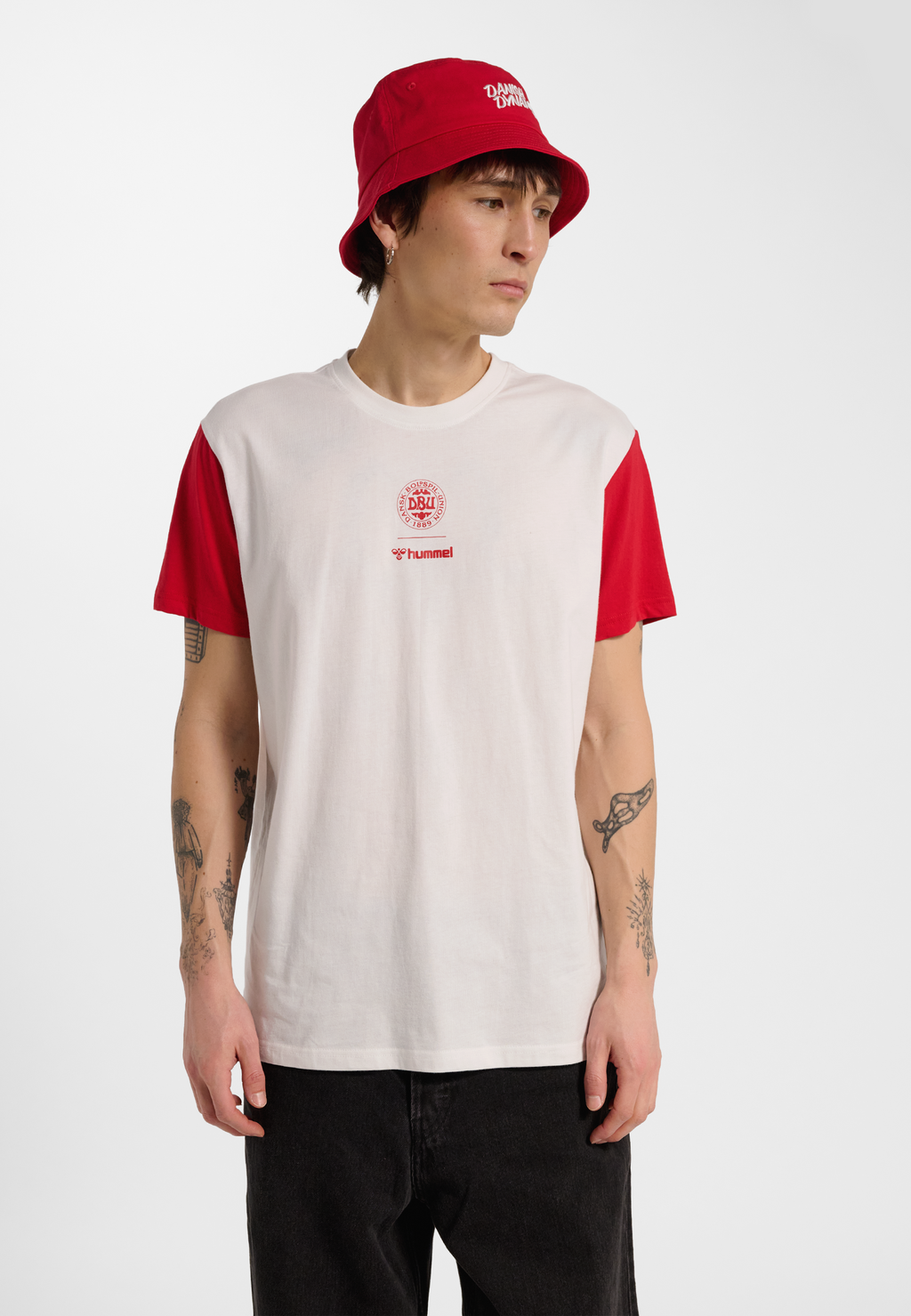 DBU 26 FAN RED-WHITE TEE SS