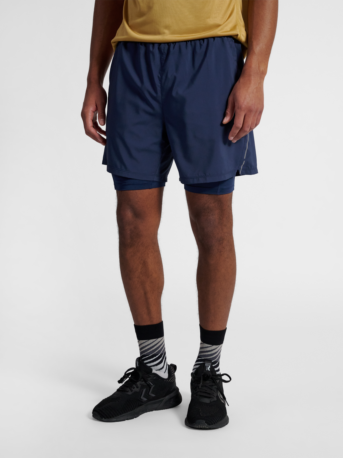 nwlFAST 2IN1 SHORTS