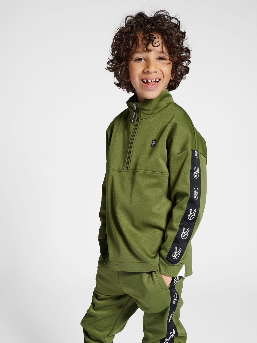 stsCOLE HALF ZIP