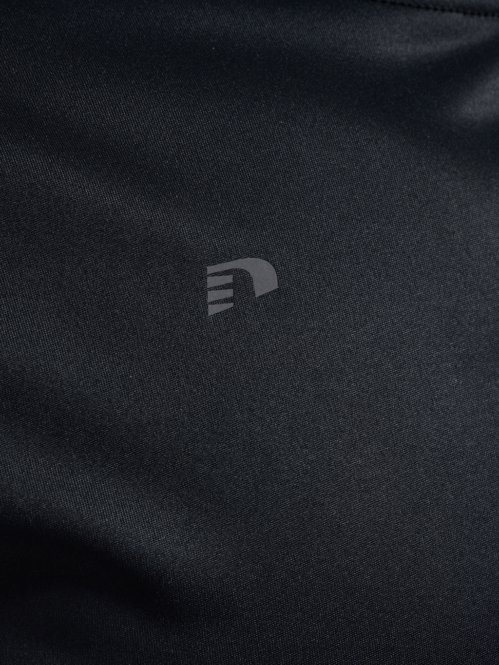 nwlBEAT GRADIENT T-SHIRT L/S