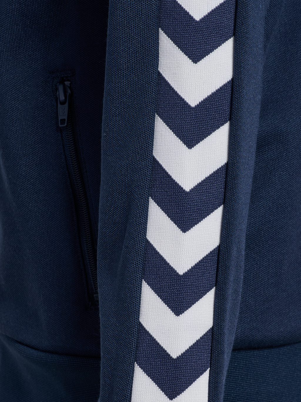 hmlJR ARCHIVE REG POLY ZIP JACKET