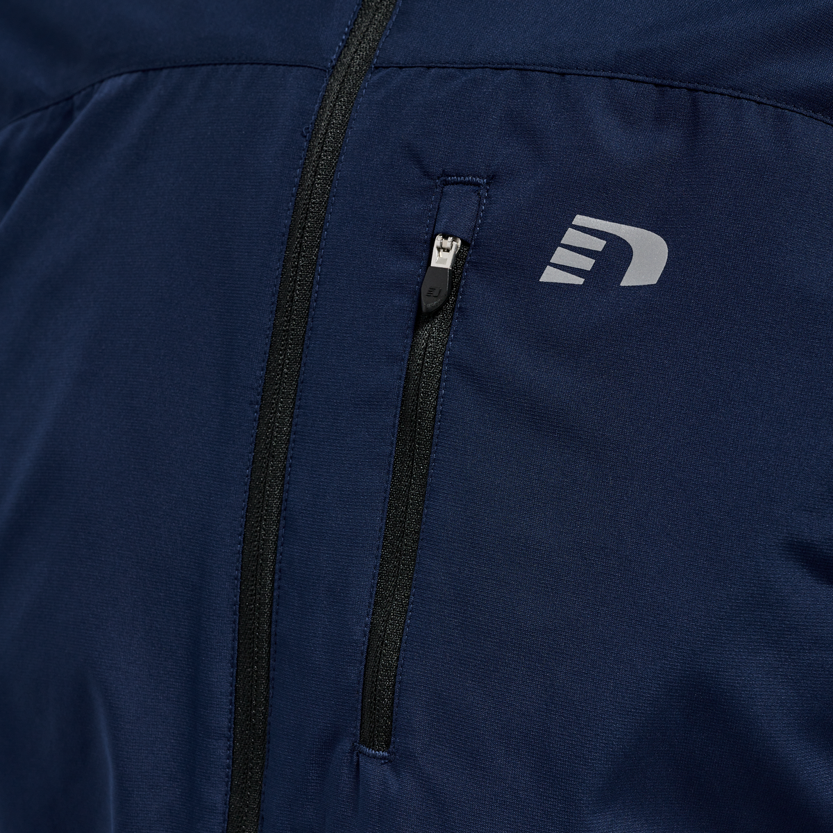 MEN'S CORE JACKET