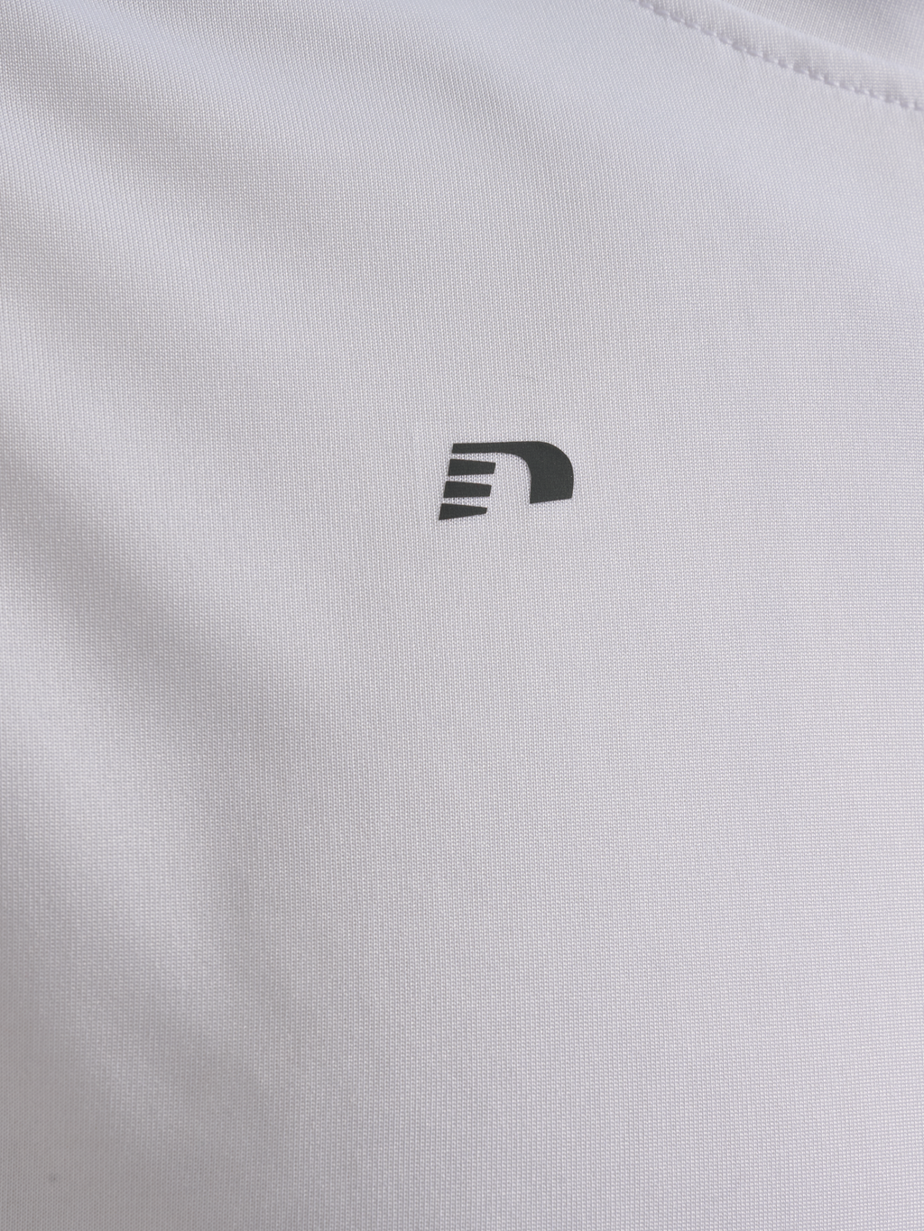 nwlBEAT T-SHIRT