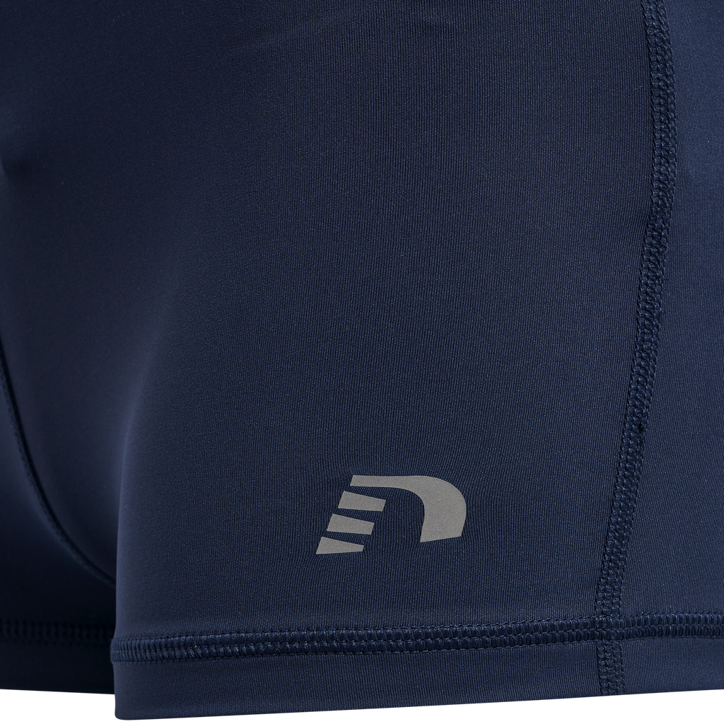 WOMEN CORE ATHLETIC HOTPANTS