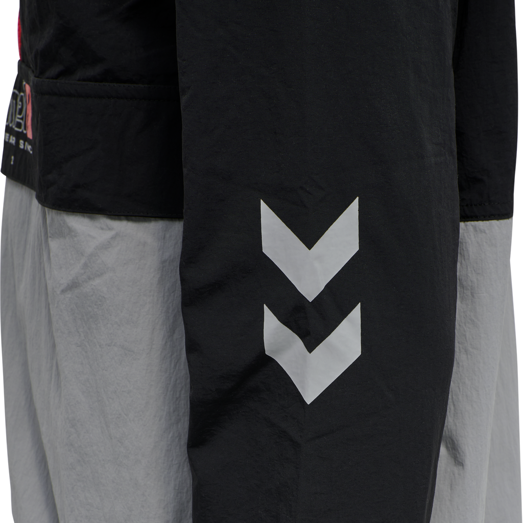 hmlLGC MUSA WOV HALFZIP JACKET
