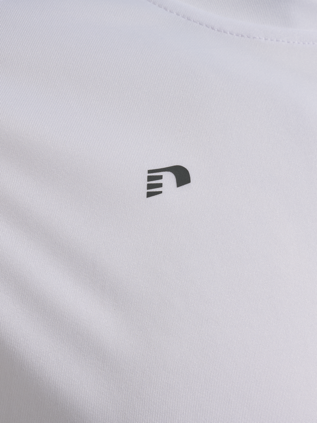 nwlBEAT T-SHIRT L/S