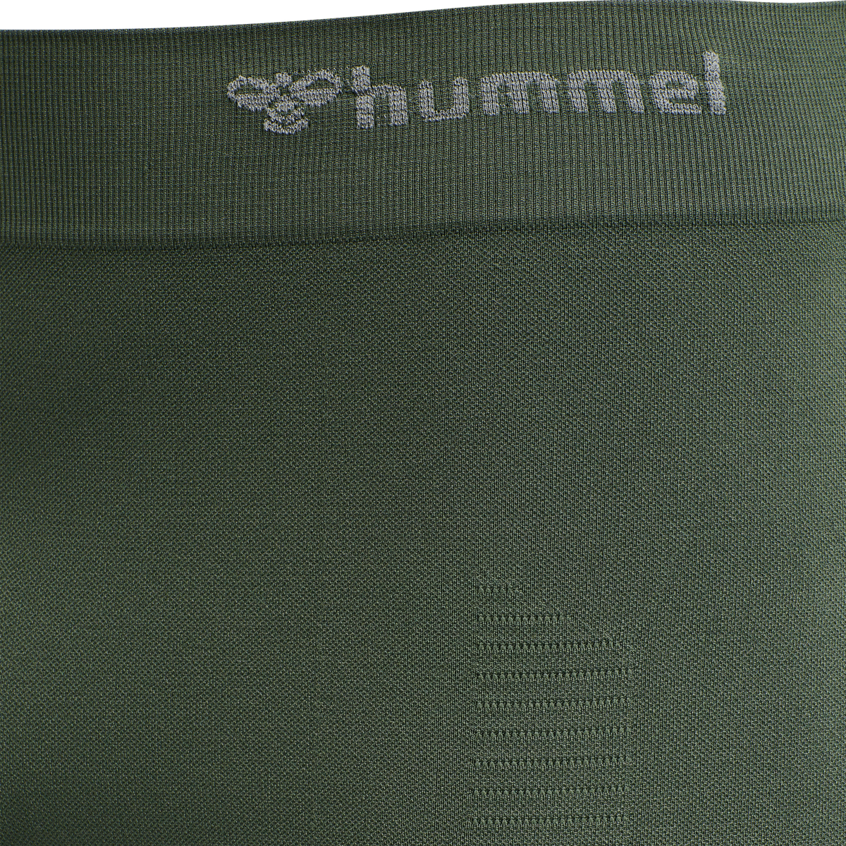 hmlSTROKE SEAMLESS TIGHT SHORTS